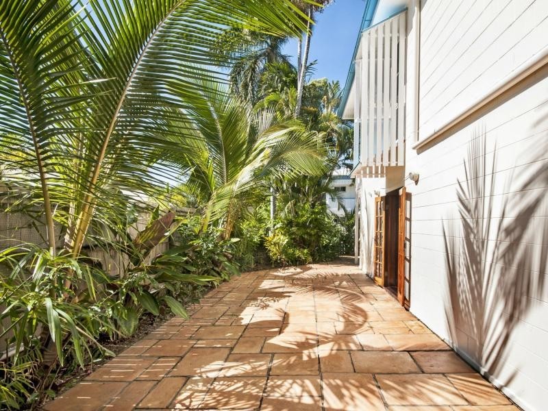 Unit 7/32-34 Mudlo Street, Port Douglas QLD 4877