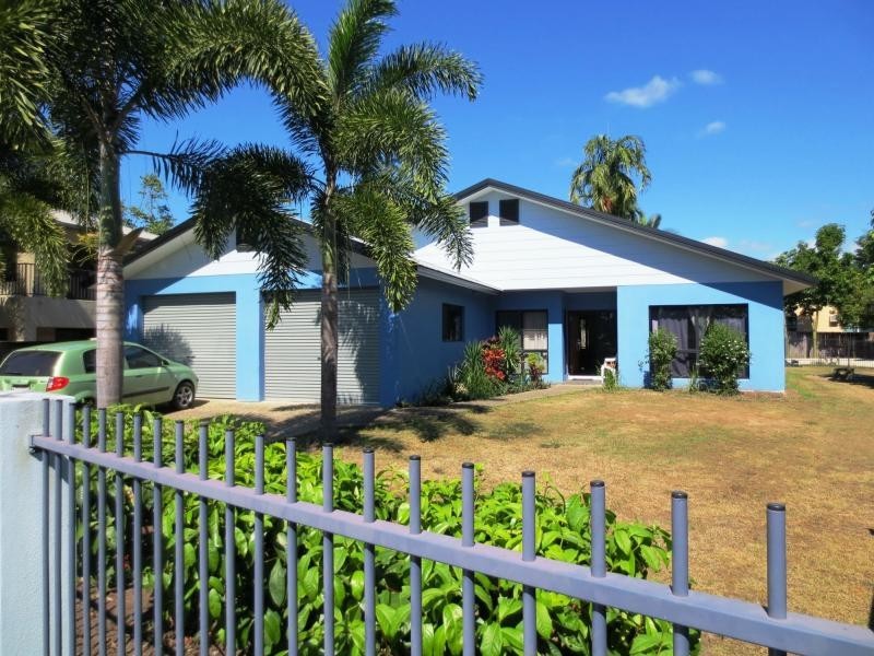 2 Shalom Close, Cooya Beach QLD 4873