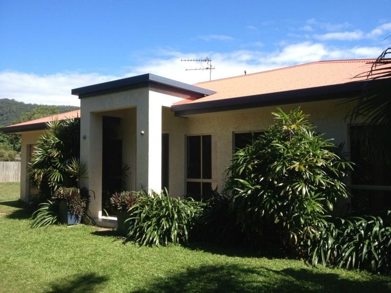 5 Oasis Drive, Wonga QLD 4873