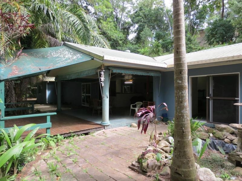 4 Gorge View Crescent, Mossman Gorge QLD 4873
