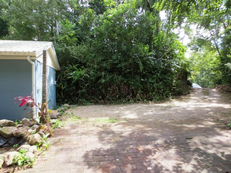 4 Gorge View Crescent, Mossman Gorge QLD 4873