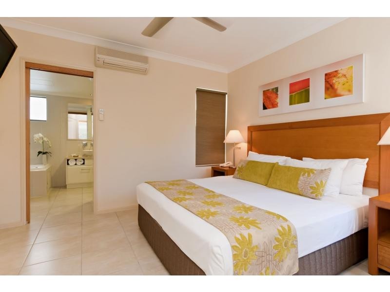Unit 18/27 Davidson Street, Port Douglas QLD 4877