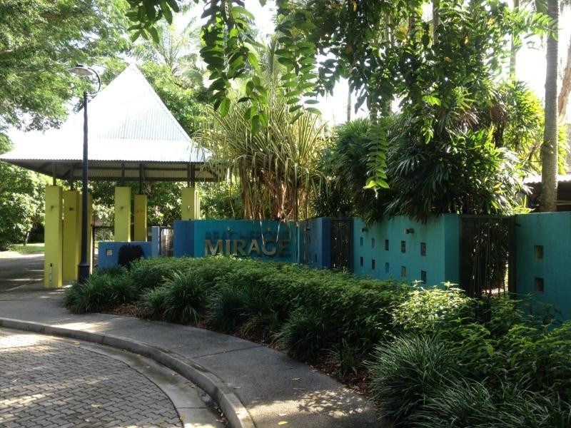 L12 “Beachfront Mirage” Port Douglas Road, Port Douglas QLD 4877