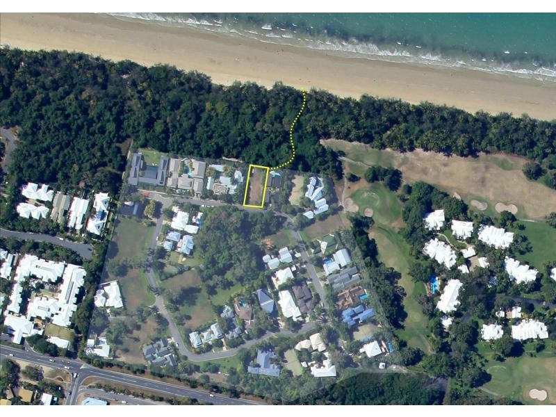 L12 “Beachfront Mirage” Port Douglas Road, Port Douglas QLD 4877