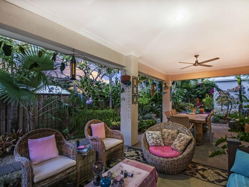 1 Barka Close, Wonga QLD 4873