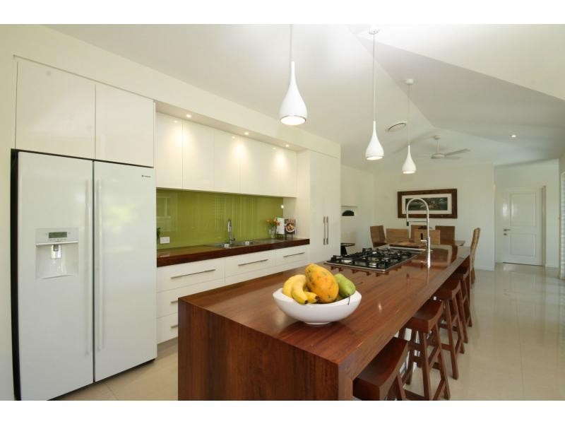 4 Lou Prince Drive, Cooya Beach QLD 4873