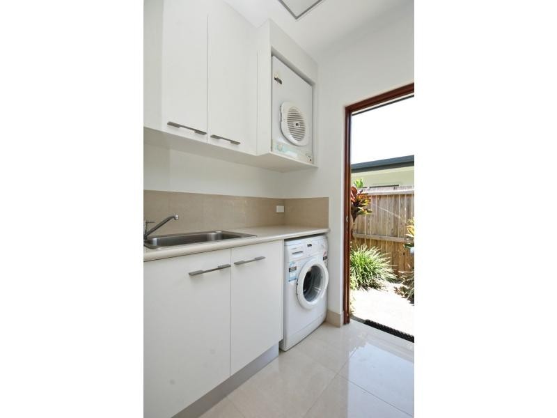 4 Lou Prince Drive, Cooya Beach QLD 4873