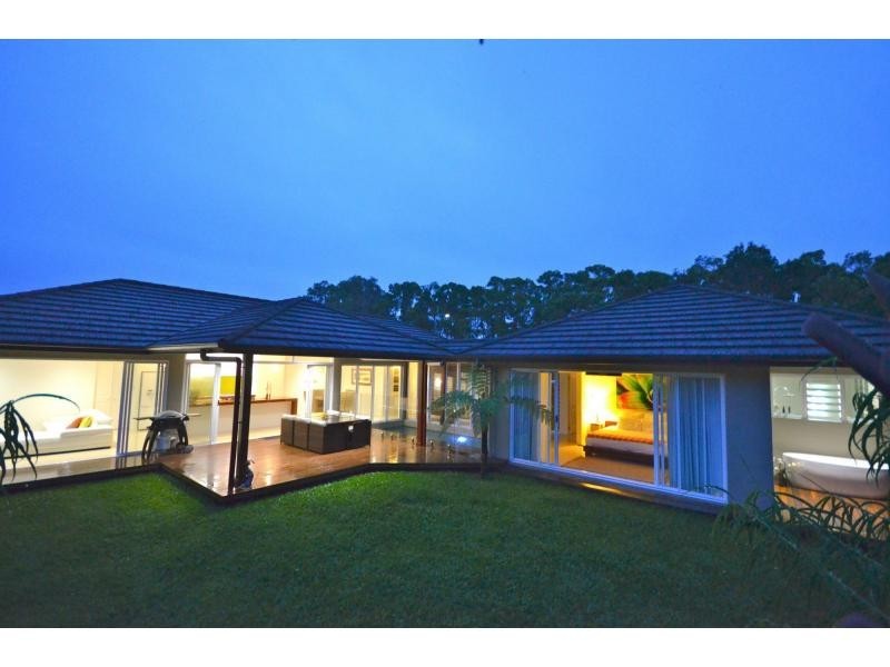 4 Lou Prince Drive, Cooya Beach QLD 4873