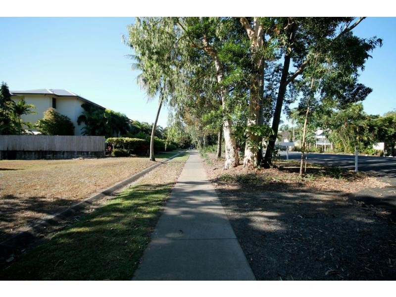 33 Davidson Street, Port Douglas QLD 4877