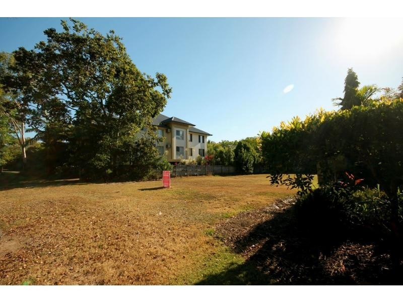 33 Davidson Street, Port Douglas QLD 4877