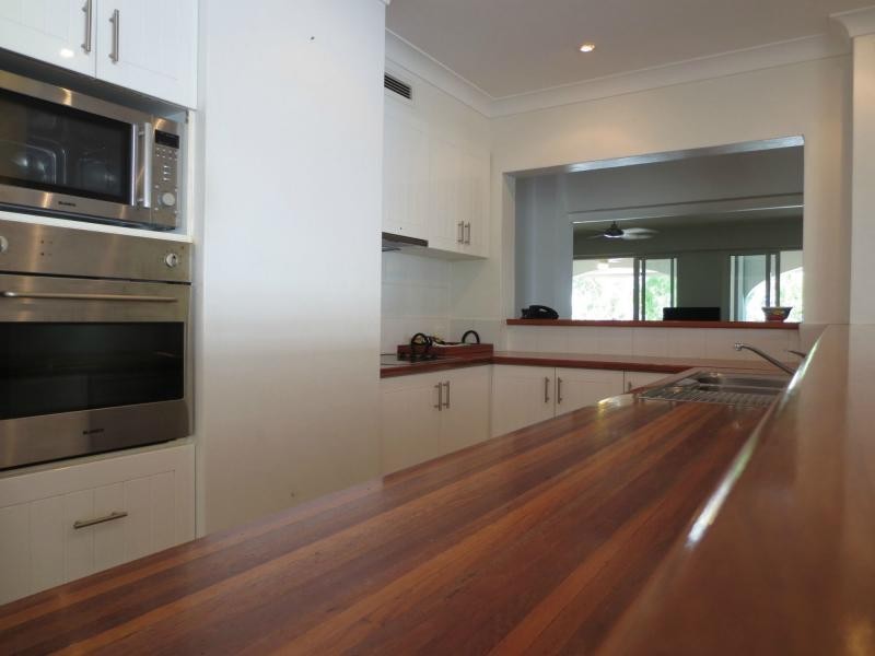 17/111 Williams Esplanade, Palm Cove QLD 4879