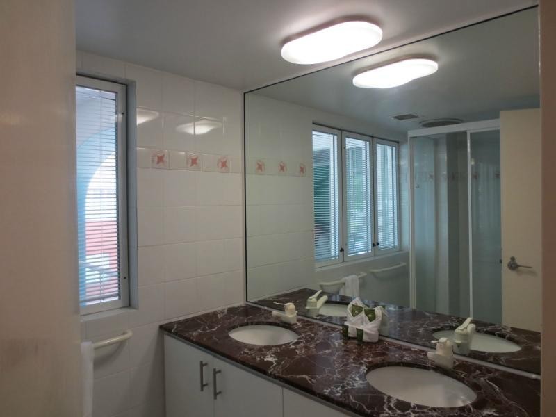 17/111 Williams Esplanade, Palm Cove QLD 4879