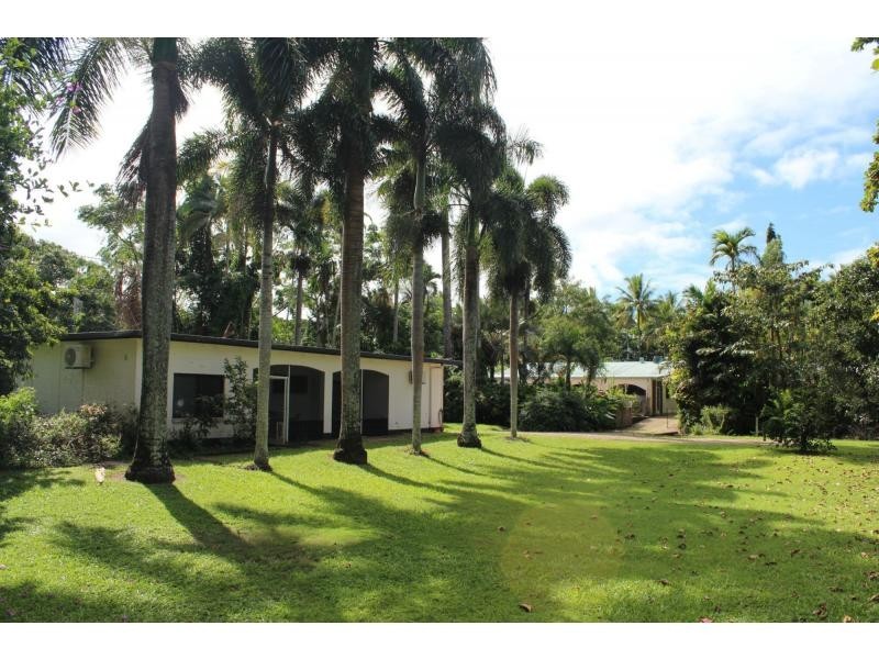25 Bougainvillea Street, Cooya Beach QLD 4873