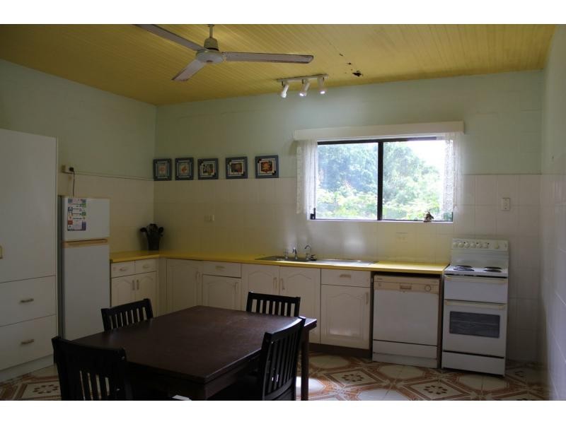 25 Bougainvillea Street, Cooya Beach QLD 4873