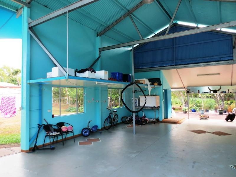 21 Maxwell Street, Mossman QLD 4873