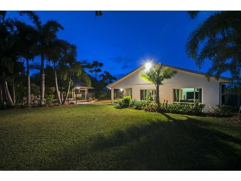 10 Bower Close, Port Douglas QLD 4877