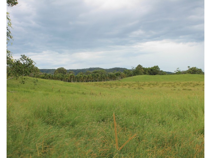 Lot 5 Davidson Road St, Whyanbeel QLD 4873