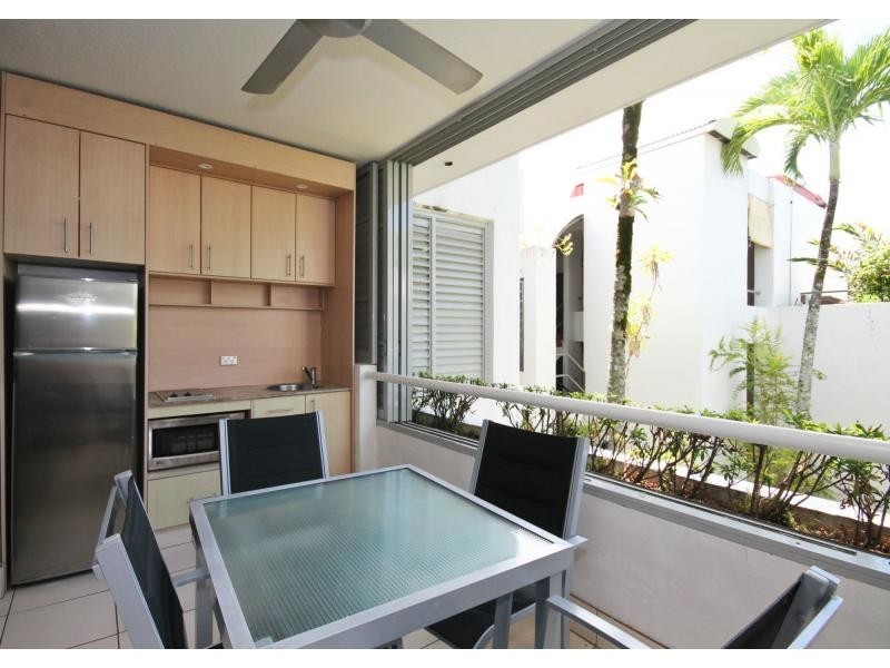 212/2 Macrossan Street ‘Club Tropical’, Port Douglas QLD 4877