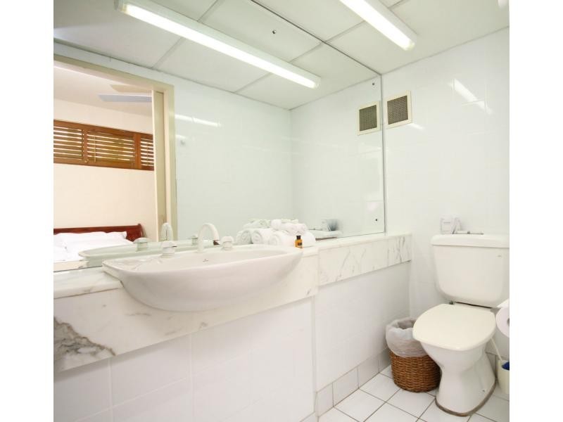212/2 Macrossan Street ‘Club Tropical’, Port Douglas QLD 4877