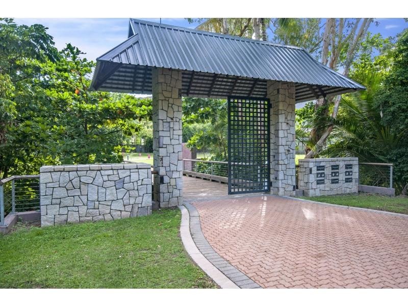 L6 Upolu Esplanade, Clifton Beach QLD 4879