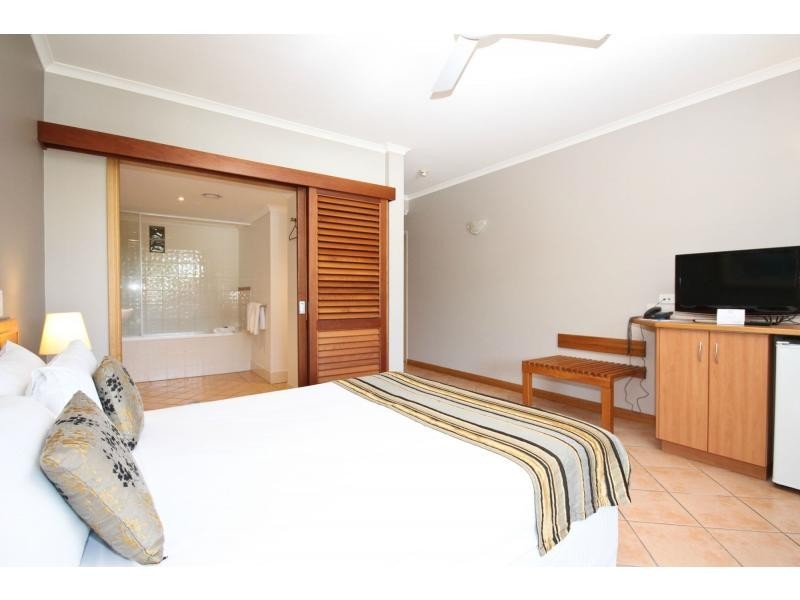 L20/22 ‘ ‘The Cosmopolitan ‘Warner Street, Port Douglas QLD 4877