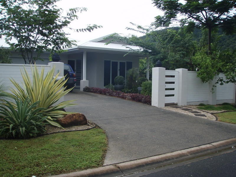 1 Barka Close, Wonga QLD 4873