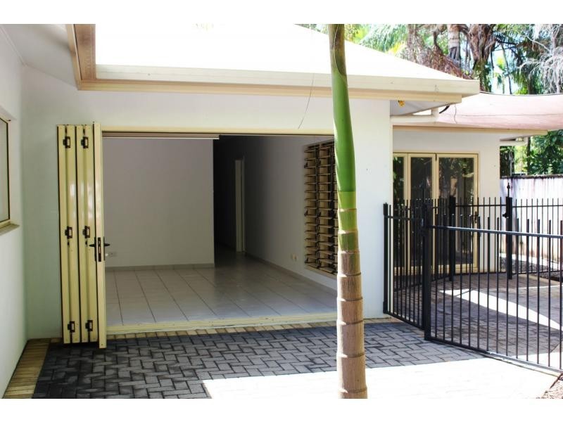 Villa 3/352-354 Port Douglas Rd, Port Douglas QLD 4877