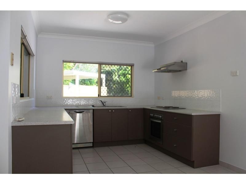 Villa 3/352-354 Port Douglas Rd, Port Douglas QLD 4877