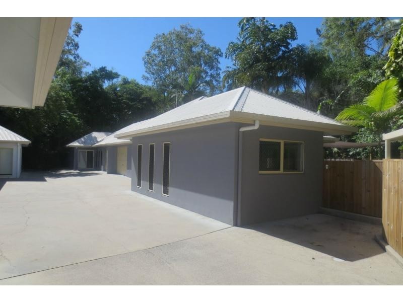 Villa 3/352-354 Port Douglas Rd, Port Douglas QLD 4877