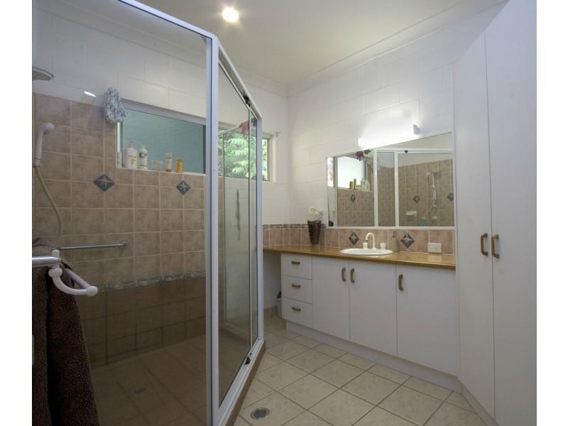 13 Somerset Drive, Miallo QLD 4873