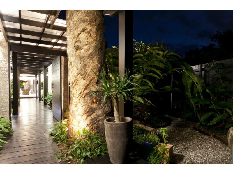 L18 ‘The Sands Estate’ 14 Barrier Street, Port Douglas QLD 4877