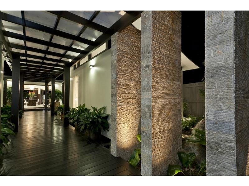 L18 ‘The Sands Estate’ 14 Barrier Street, Port Douglas QLD 4877