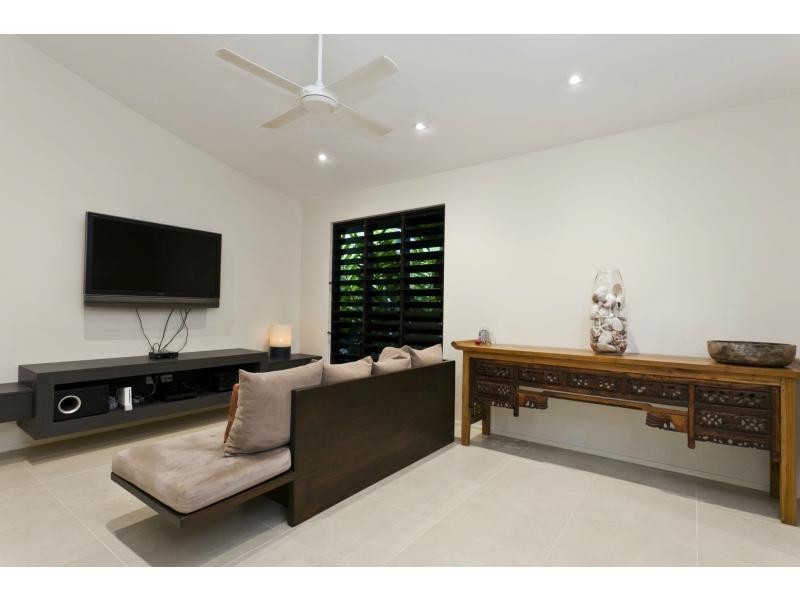 L18 ‘The Sands Estate’ 14 Barrier Street, Port Douglas QLD 4877