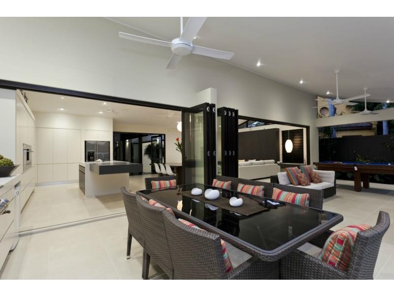 L18 ‘The Sands Estate’ 14 Barrier Street, Port Douglas QLD 4877