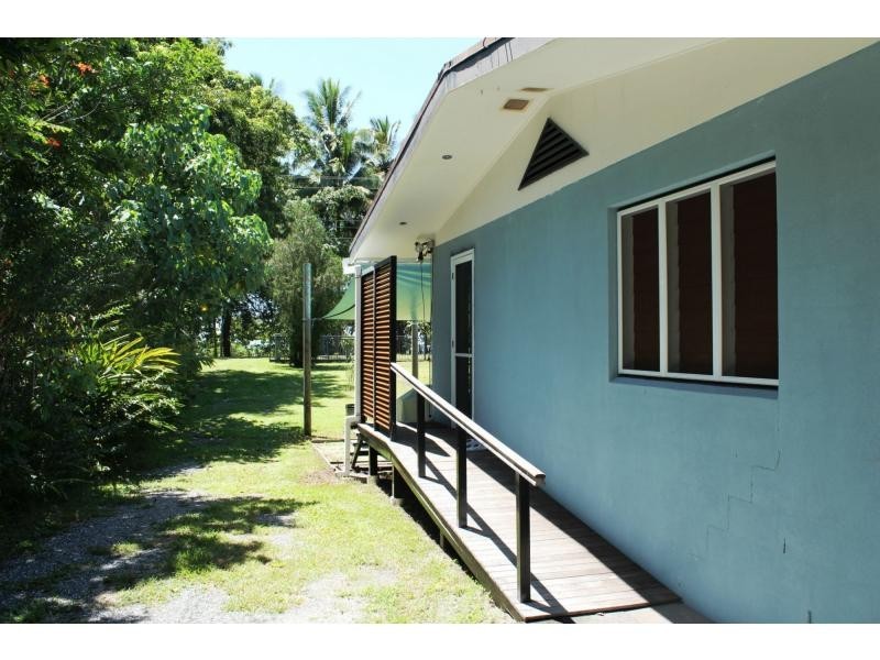 51 Bougainvilia Street, Cooya Beach QLD 4873