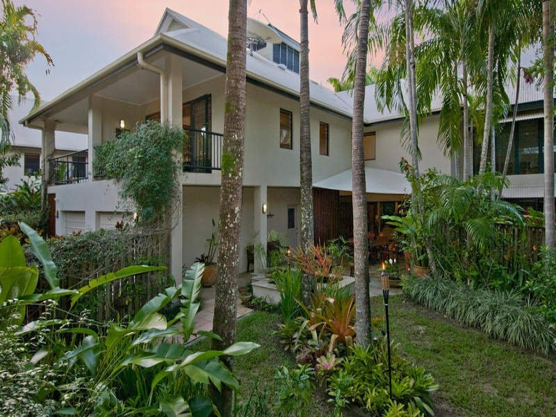 Villa 10/18-28 St Crispins Avenue, Port Douglas QLD 4877