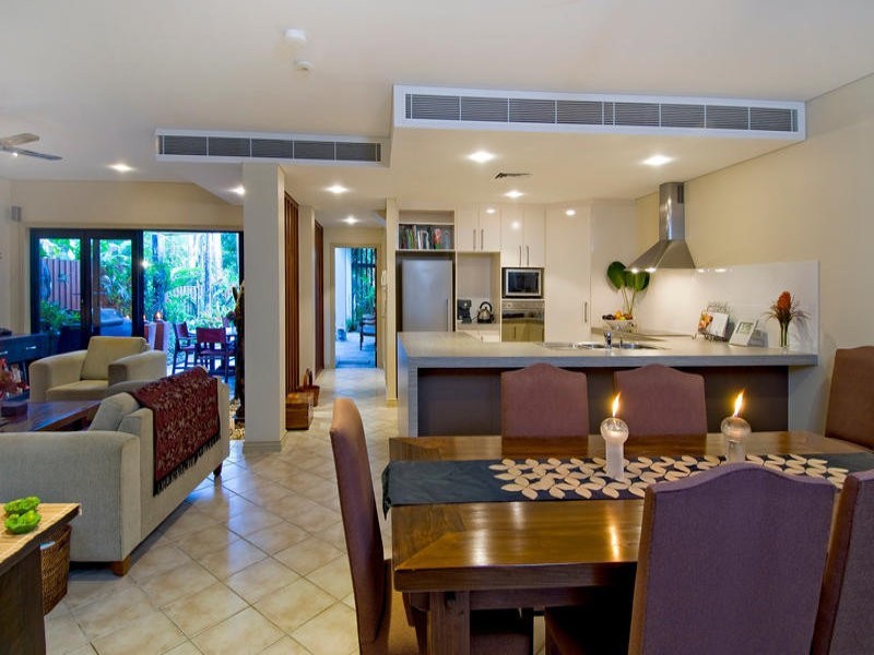 Villa 10/18-28 St Crispins Avenue, Port Douglas QLD 4877