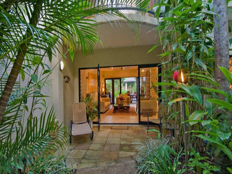 Villa 10/18-28 St Crispins Avenue, Port Douglas QLD 4877