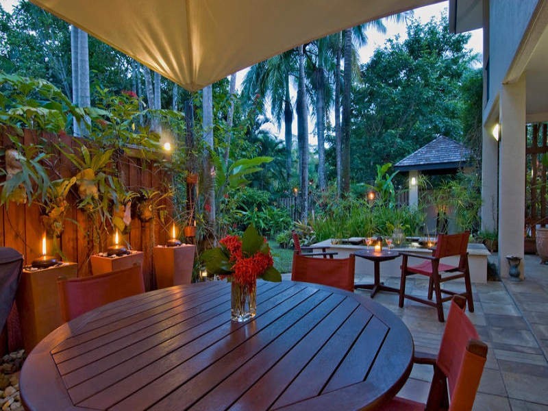 Villa 10/18-28 St Crispins Avenue, Port Douglas QLD 4877