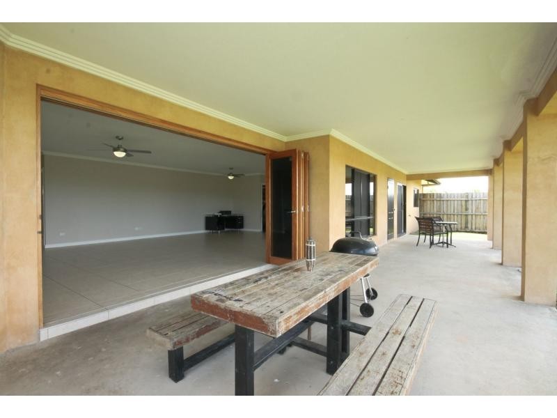 23 Dulku Close, Craiglie QLD 4877