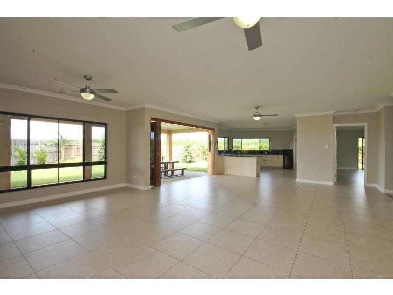 23 Dulku Close, Craiglie QLD 4877