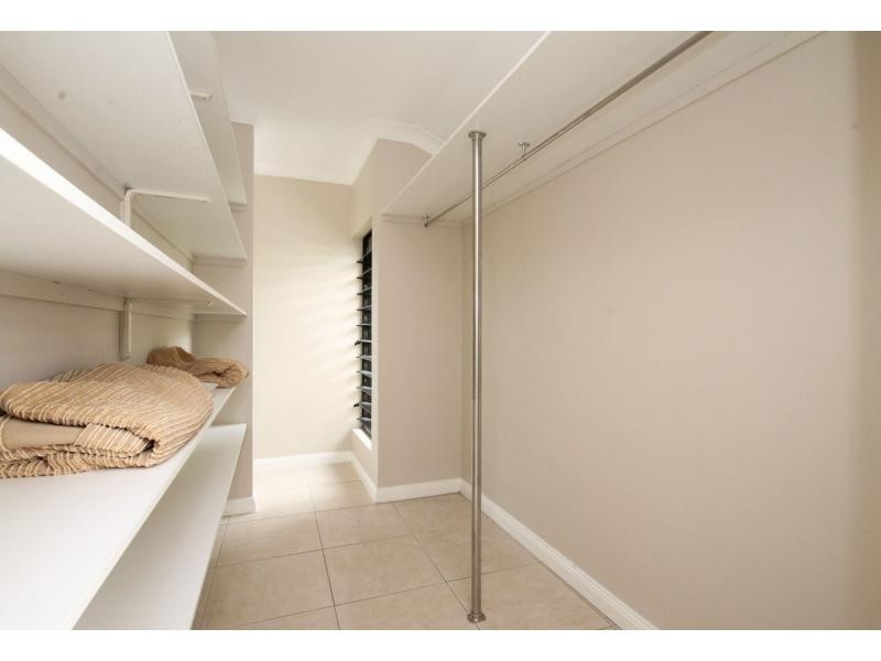 23 Dulku Close, Craiglie QLD 4877