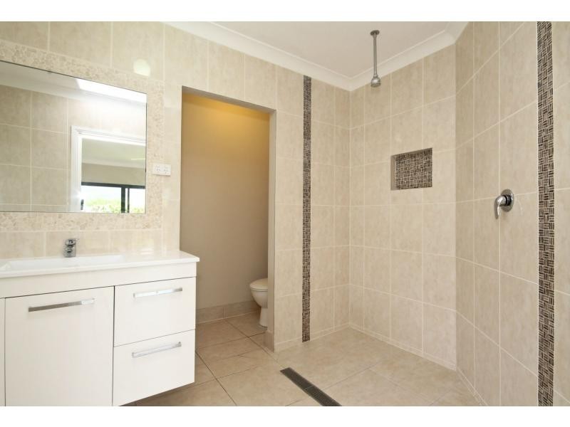 23 Dulku Close, Craiglie QLD 4877