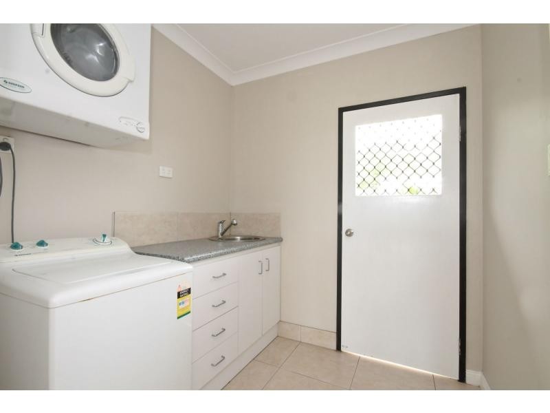 23 Dulku Close, Craiglie QLD 4877