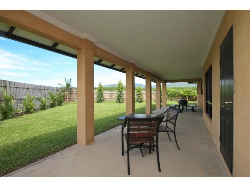 23 Dulku Close, Craiglie QLD 4877