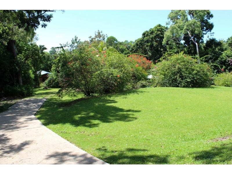 82 Reynolds Road, Oak Beach QLD 4877