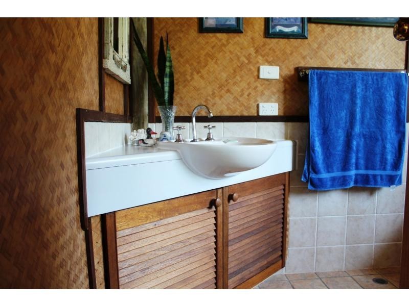 82 Reynolds Road, Oak Beach QLD 4877