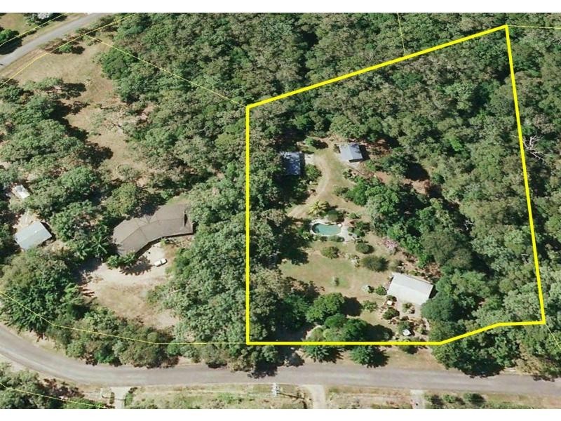 82 Reynolds Road, Oak Beach QLD 4877