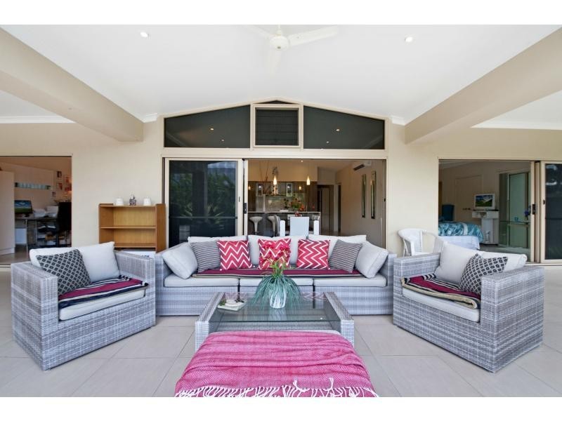 1 Bayil Drive, Cooya Beach QLD 4873