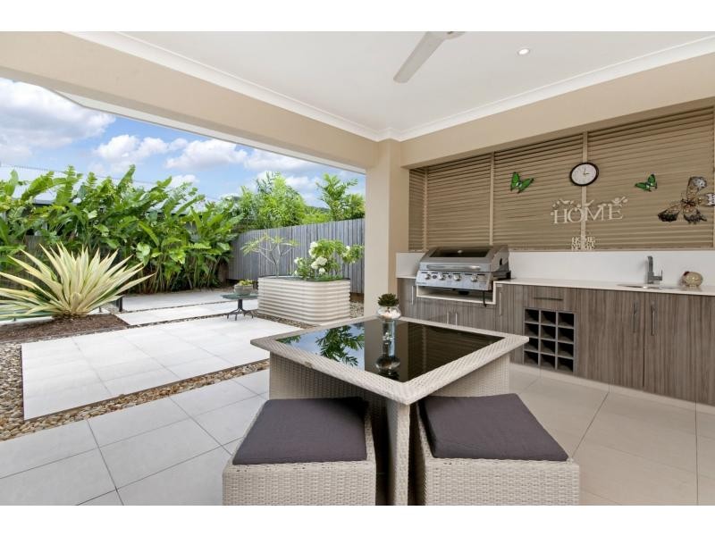 1 Bayil Drive, Cooya Beach QLD 4873